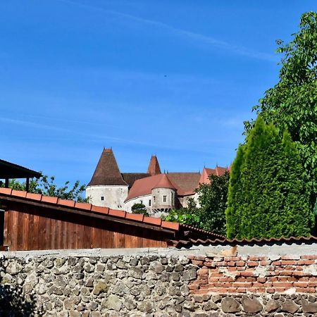 Transilvania Rent Vajdahunyad Kültér fotó