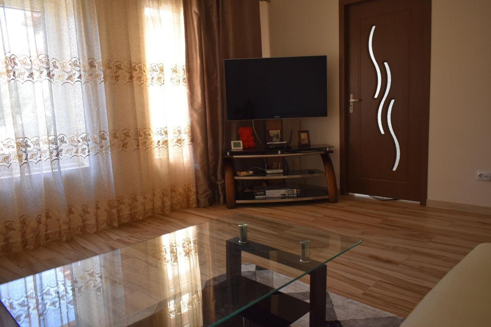 Transilvania Rent Vajdahunyad Kültér fotó
